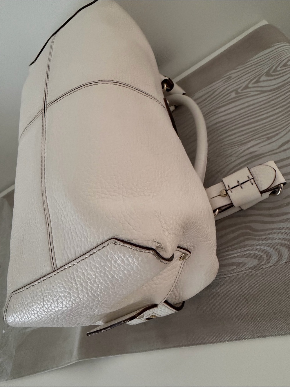 kate spade White Pebbled Leather Satchel with Gold Hardware vintage EUC - Picture 8 of 9
